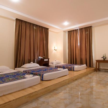 Samnang Laor Phnom Penh Hotel Ngoại thất bức ảnh