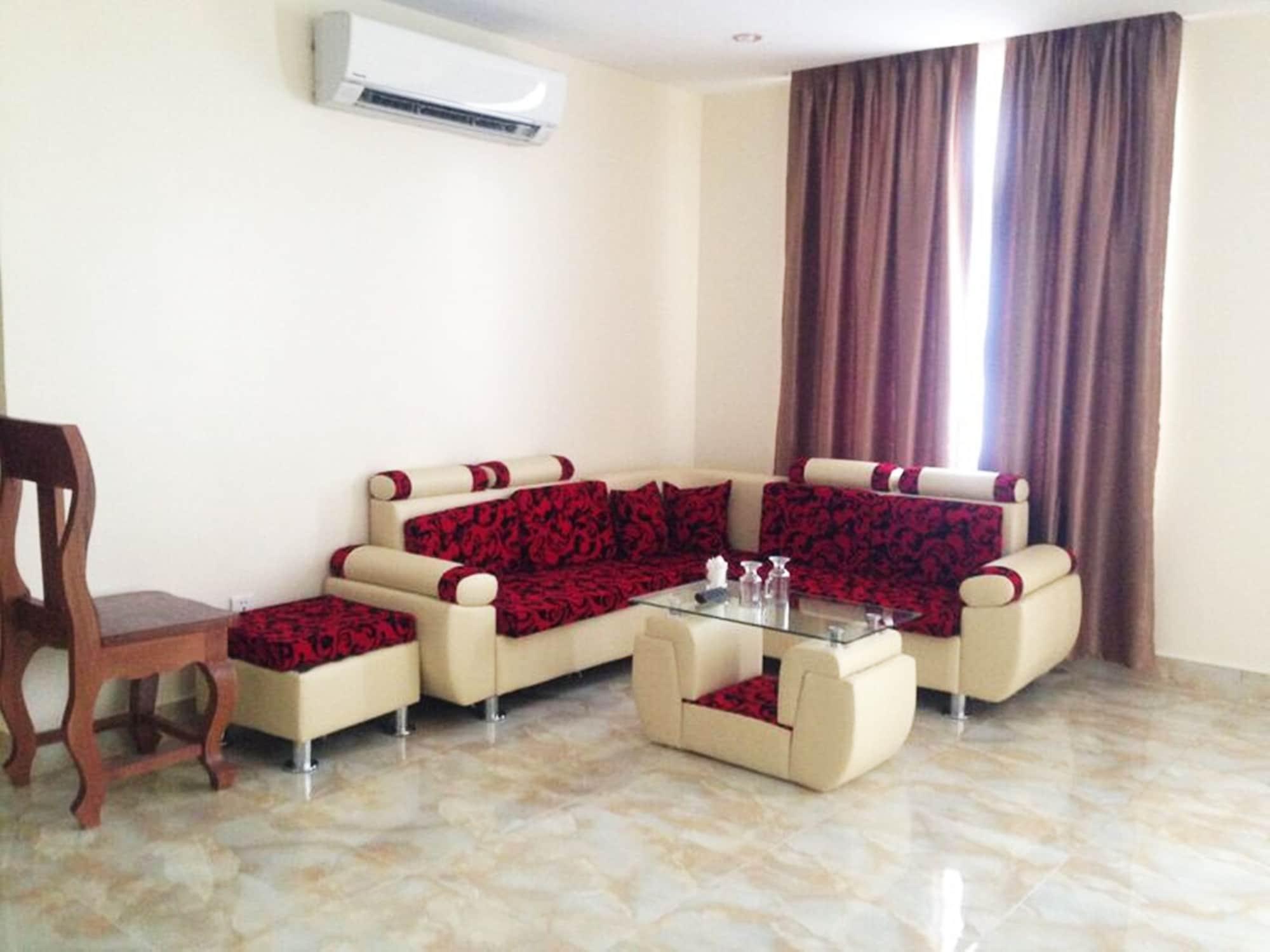 Samnang Laor Phnom Penh Hotel Ngoại thất bức ảnh