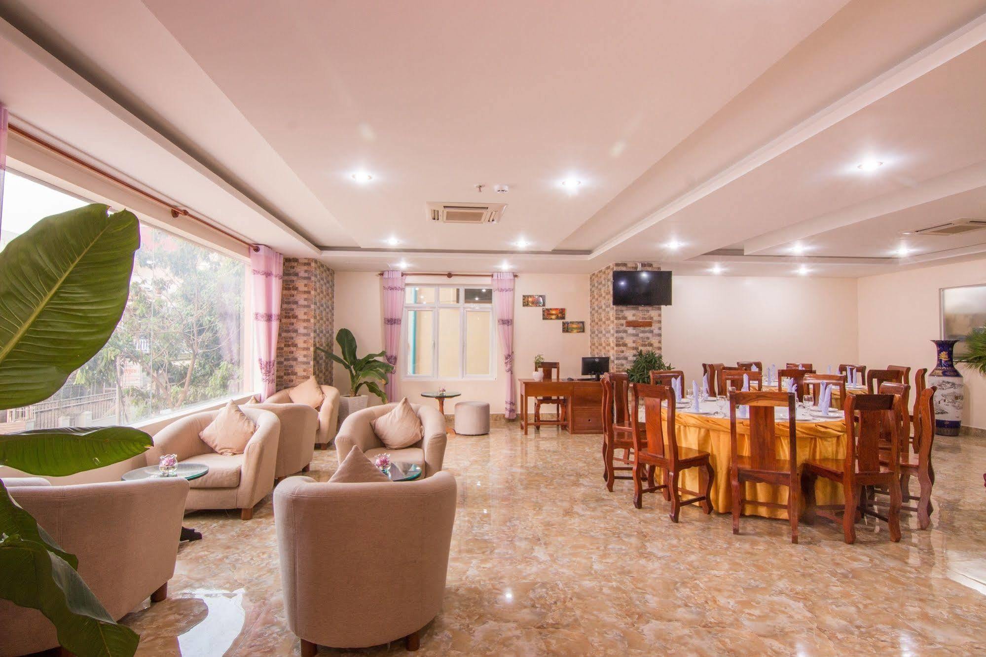 Samnang Laor Phnom Penh Hotel Ngoại thất bức ảnh