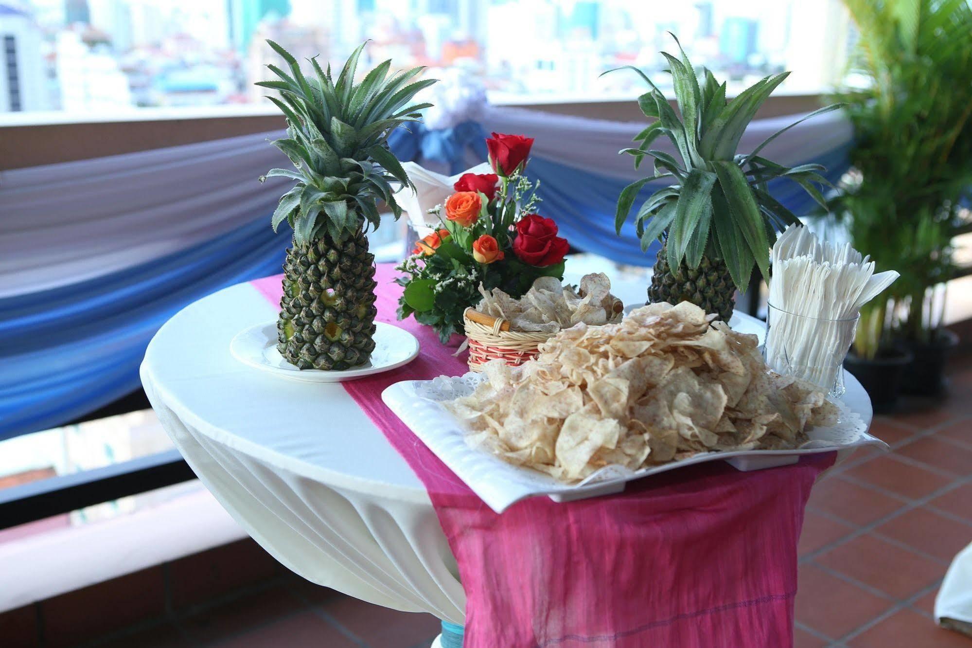 Samnang Laor Phnom Penh Hotel Ngoại thất bức ảnh
