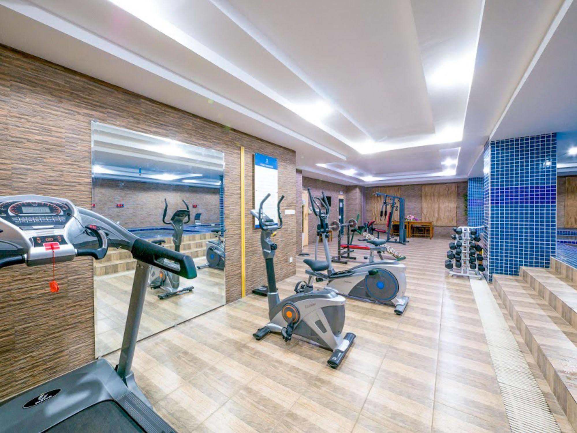 Samnang Laor Phnom Penh Hotel Ngoại thất bức ảnh